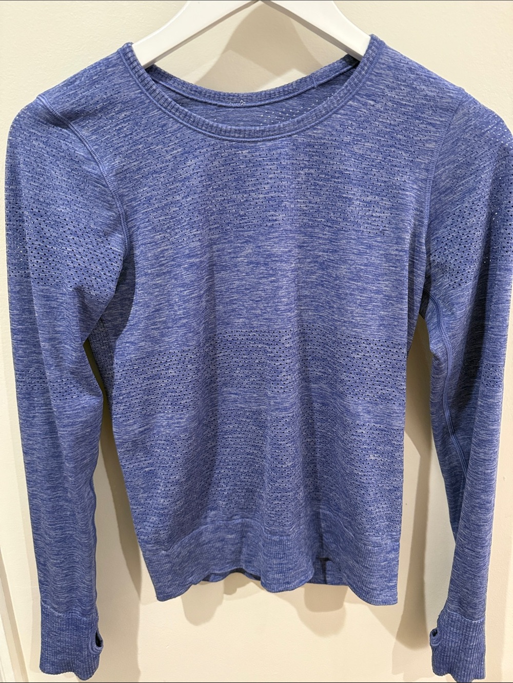 lululemon athletica Blue Heathered Crewneck Top